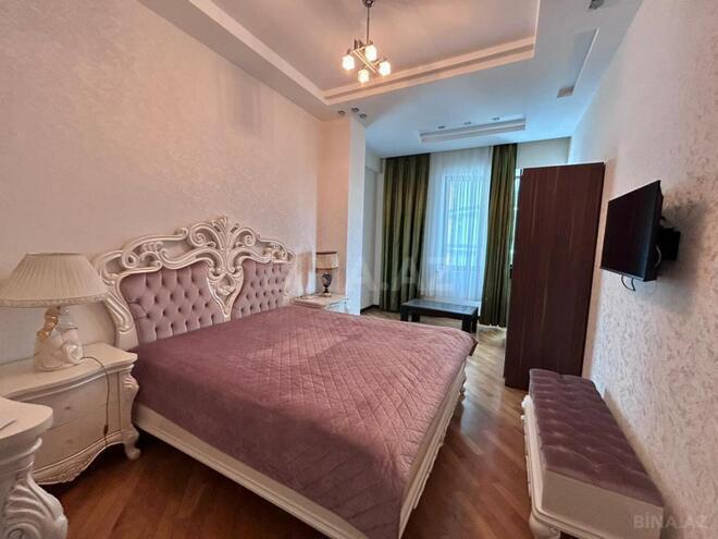 Сдается 3-комн. новостройка 140 м², м. 28 мая, photo 11 from 18