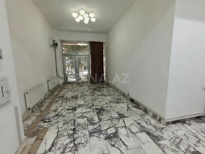 Сдаётся 1-комн. офис 65 м², м. Низами, photo 1 from 9