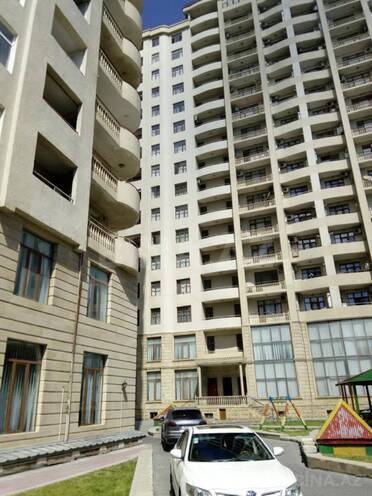 Сдаётся 3-комн. новостройка 145 м², м. 8 ноября, photo 1 from 15