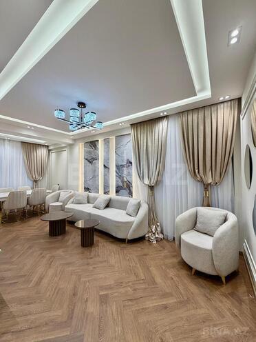 Сдаётся 4-комн. новостройка 130 м², м. Нефтчиляр, photo 8 from 18