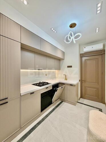 Сдаётся 4-комн. новостройка 130 м², м. Нефтчиляр, photo 10 from 18