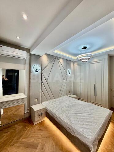 Сдаётся 4-комн. новостройка 130 м², м. Нефтчиляр, photo 15 from 18