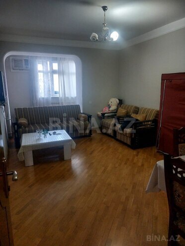 Продаётся 2-комн. вторичка 75 м², м. Гянджлик, photo 1 from 14