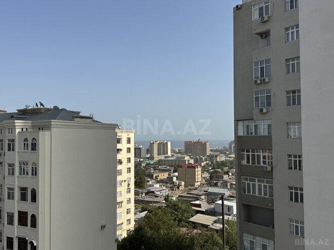 Продаётся 4-комн. новостройка 220 м², м. Низами, photo 13 from 14