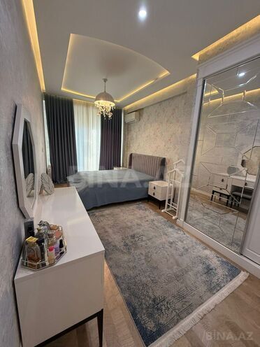 Сдаётся 2-комн. новостройка 74 м², м. Ичеришехер, photo 1 from 18