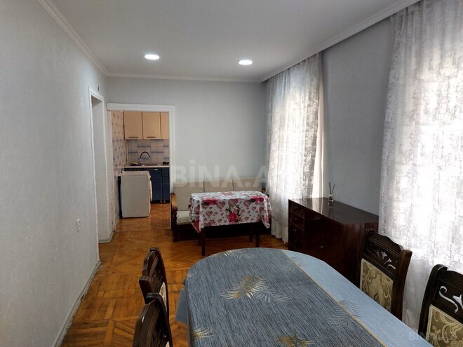 İcarəyə verilir 3 otaqlı köhnə tikili 80 m², Elmlər Akademiyası m., photo 1 from 12