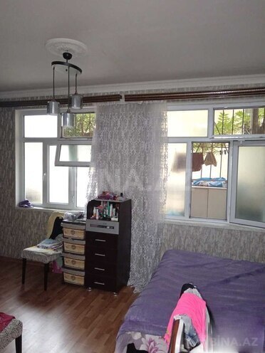 Satılır 4 otaqlı köhnə tikili 95 m², 28 May m., photo 1 from 13