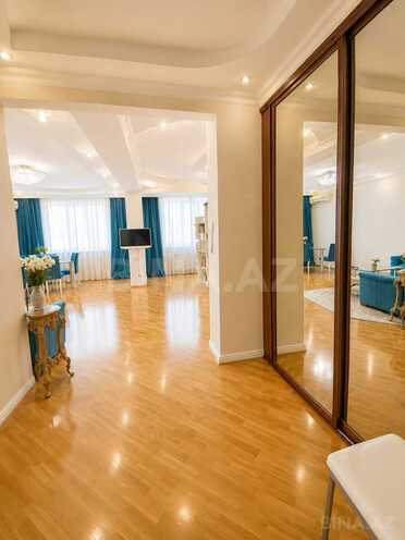 İcarəyə verilir 2 otaqlı yeni tikili 70 m², 8 Noyabr m., photo 3 from 7