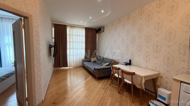 Сдаётся 2-комн. новостройка 70 м², м. 20 января, photo 1 from 24