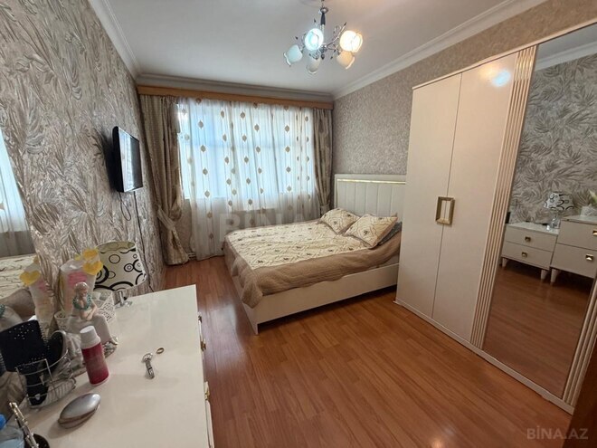 Продаётся 3-комн. вторичка 90 м², м. Иншаатчылар, photo 14 from 19