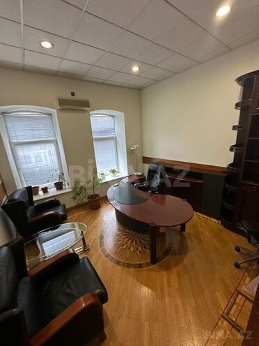 İcarəyə verilir 3 otaqlı ofis 100 m², İçəri Şəhər m., photo 1 from 9