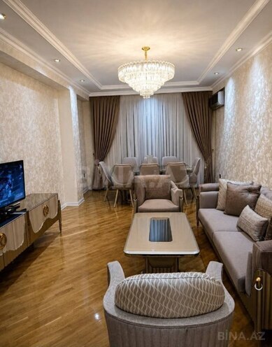 Продаётся 3-комн. новостройка 120 м², м. Иншаатчылар, photo 1 from 13