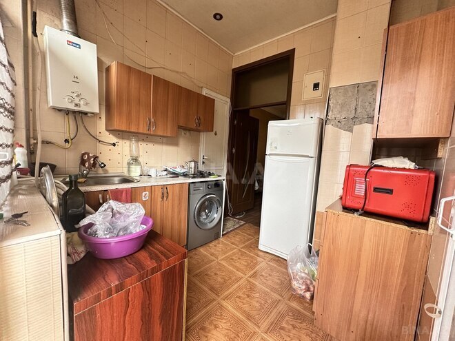 Satılır 2 otaqlı köhnə tikili 55 m², 28 May m., photo 12 from 14