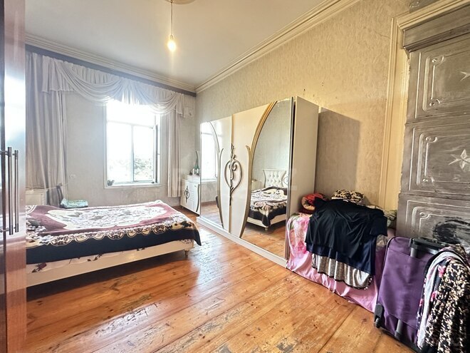 Satılır 2 otaqlı köhnə tikili 55 m², 28 May m., photo 8 from 14