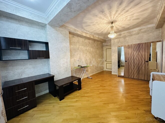 Сдаётся 3-комн. новостройка 140 м², Насиминский  р., photo 15 from 24