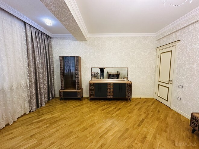 Сдаётся 3-комн. новостройка 140 м², Насиминский  р., photo 8 from 24