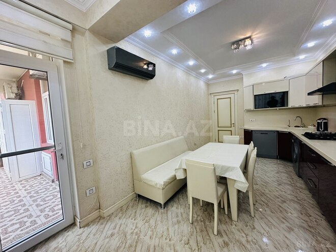 Сдаётся 3-комн. новостройка 140 м², Насиминский  р., photo 17 from 24