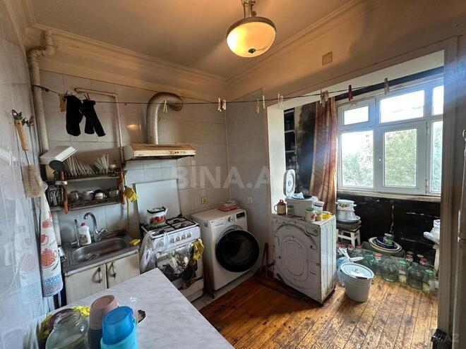 Satılır 3 otaqlı köhnə tikili 74 m², Yeni Günəşli q., photo 12 from 16