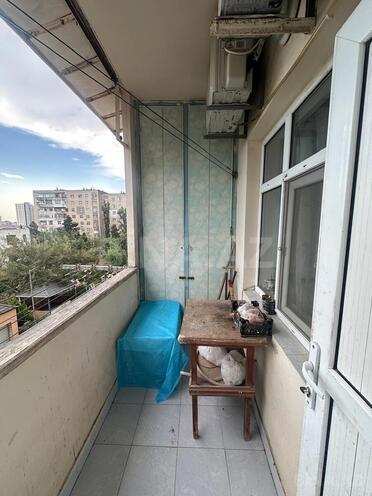 Satılır 3 otaqlı köhnə tikili 74 m², Yeni Günəşli q., photo 13 from 16