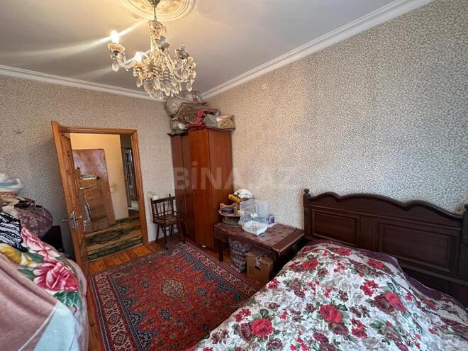 Satılır 3 otaqlı köhnə tikili 74 m², Yeni Günəşli q., photo 9 from 16