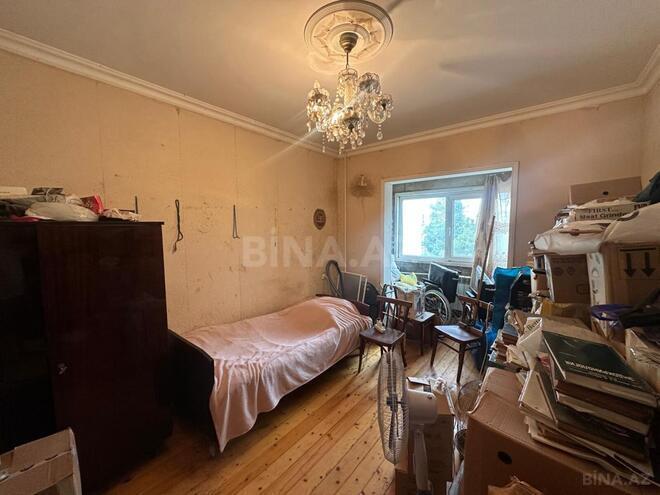 Satılır 3 otaqlı köhnə tikili 74 m², Yeni Günəşli q., photo 8 from 16