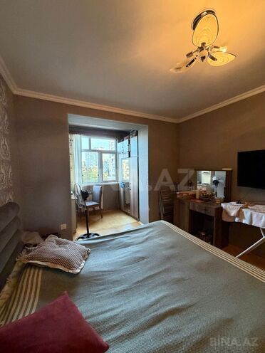 Satılır 2 otaqlı köhnə tikili 65 m², Xalqlar Dostluğu m., photo 3 from 17