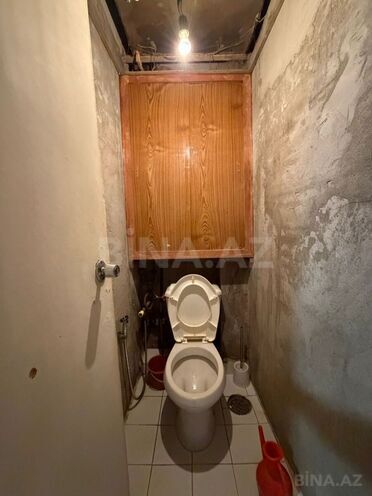 Satılır 2 otaqlı köhnə tikili 65 m², Xalqlar Dostluğu m., photo 16 from 17