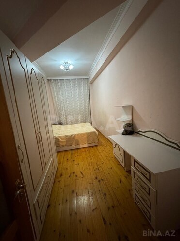 Сдаётся 3-комн. новостройка 120 м², м. Иншаатчылар, photo 9 from 14