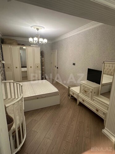 Продаётся 2-комн. вторичка 65 м², м. Халглар Достлугу, photo 5 from 12
