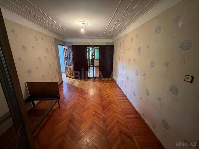 Сдаётся 3-комн. вторичка 100 м², м. Нефтчиляр, photo 8 from 10