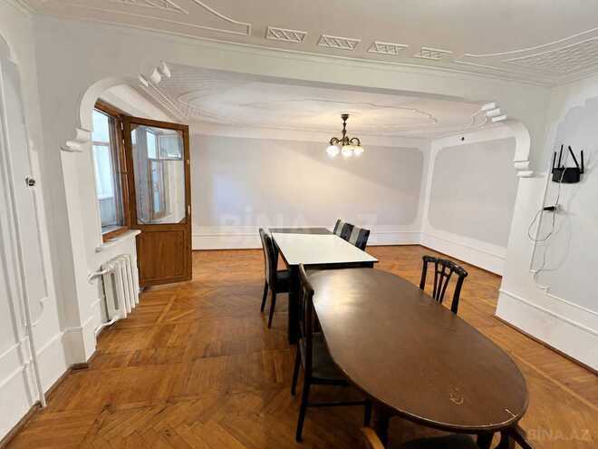 Сдаётся 3-комн. вторичка 75 м², м. Нефтчиляр, photo 3 from 9