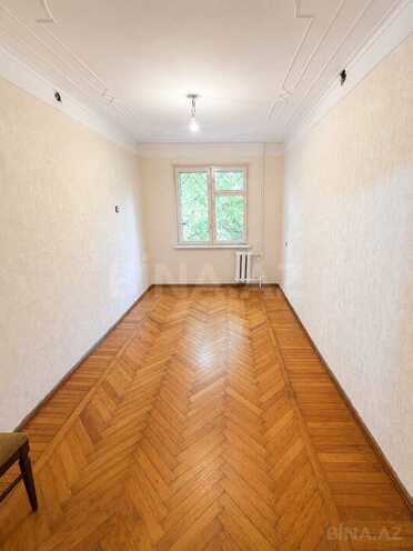 Сдаётся 3-комн. вторичка 75 м², м. Нефтчиляр, photo 6 from 9