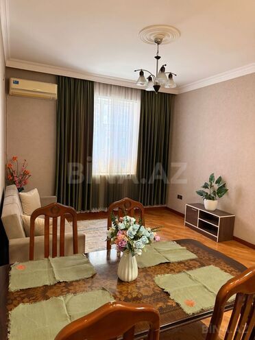 Продаётся 2-комн. новостройка 45 м², м. Иншаатчылар, photo 1 from 15