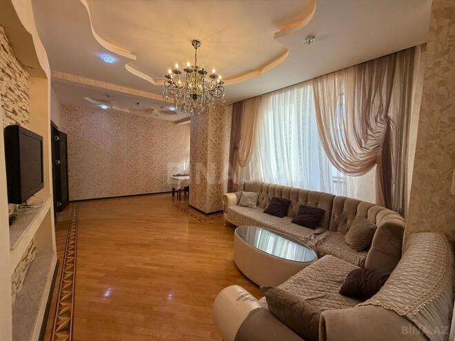 Продаётся 4-комн. новостройка 140 м², м. Ази Асланов, photo 3 from 23