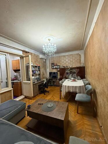 Продаётся 2-комн. вторичка 45 м², Хатаинский р., photo 1 from 13