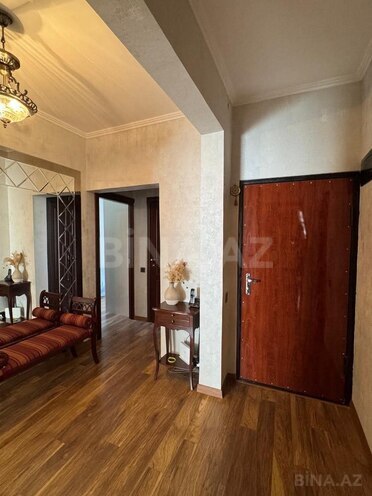 Satılır 3 otaqlı köhnə tikili 85 m², 9-cu mikrorayon q., photo 17 from 19