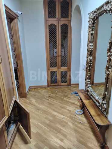 Сдаётся 2-комн. вторичка 65 м², м. 8 ноября, photo 9 from 24