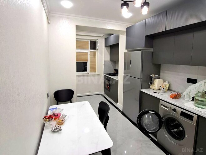 Продаётся 3-комн. вторичка 90 м², м. Кара Караев, photo 21 from 32