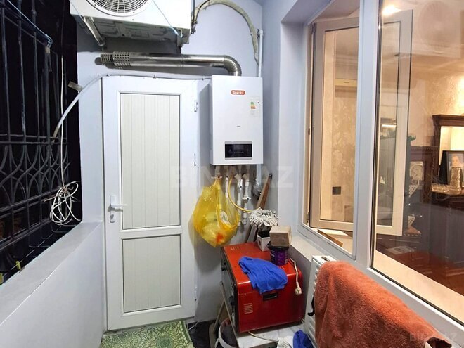 Продаётся 3-комн. вторичка 90 м², м. Кара Караев, photo 26 from 32