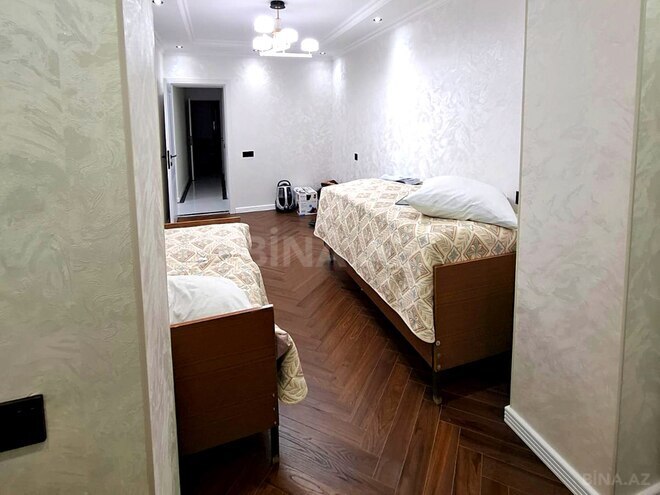Продаётся 3-комн. вторичка 90 м², м. Кара Караев, photo 12 from 32