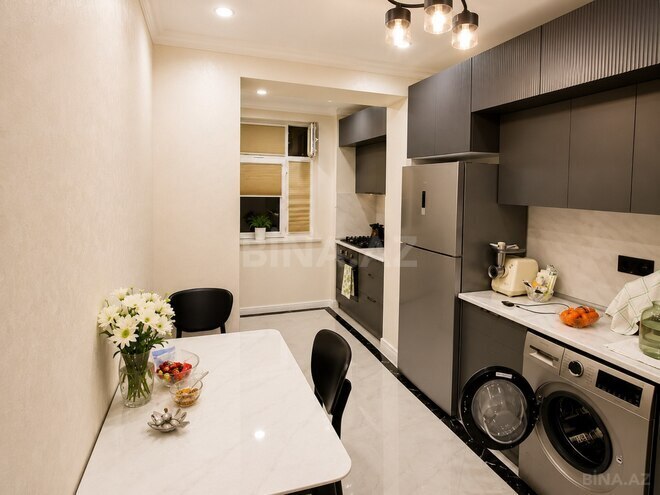 Продаётся 3-комн. вторичка 90 м², м. Кара Караев, photo 5 from 32