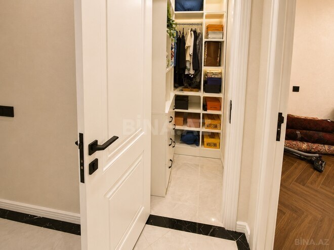 Продаётся 3-комн. вторичка 90 м², м. Кара Караев, photo 16 from 32