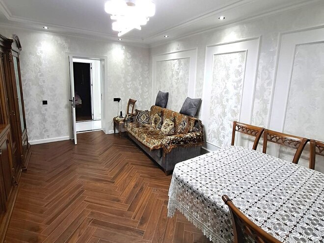 Продаётся 3-комн. вторичка 90 м², м. Кара Караев, photo 7 from 32