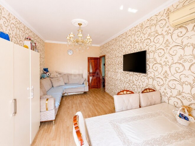 Satılır 2 otaqlı köhnə tikili 65 m², Nəsimi m., photo 3 from 11