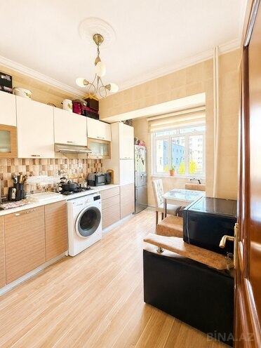 Satılır 2 otaqlı köhnə tikili 65 m², Nəsimi m., photo 6 from 11