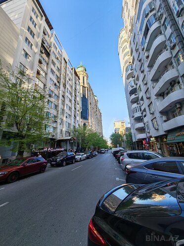 Продаётся 3-комн. новостройка 134 м², м. Низами, photo 25 from 29