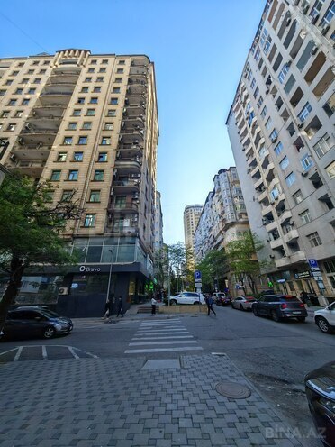 Продаётся 3-комн. новостройка 134 м², м. Низами, photo 22 from 29