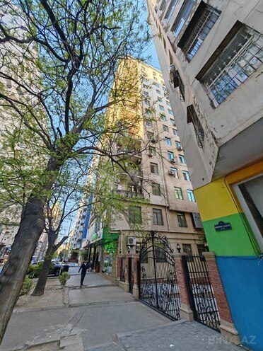 Продаётся 3-комн. новостройка 134 м², м. Низами, photo 24 from 29