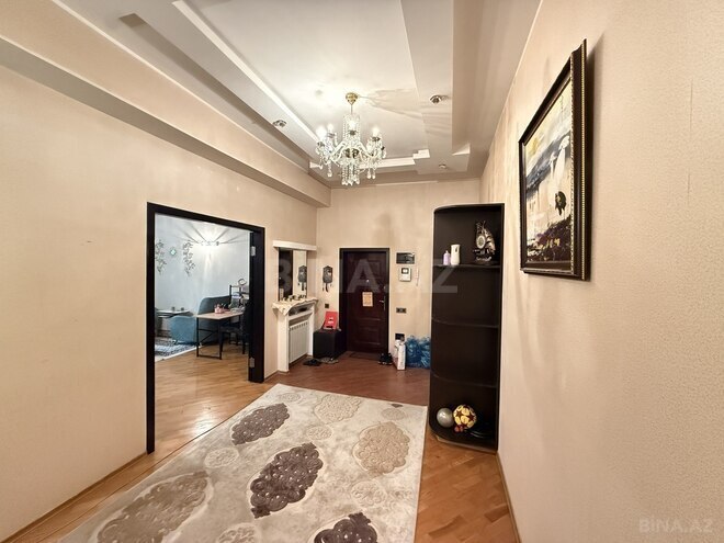 Продаётся 3-комн. новостройка 134 м², м. Низами, photo 19 from 29