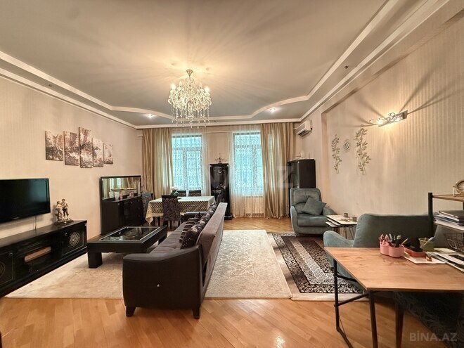 Продаётся 3-комн. новостройка 134 м², м. Низами, photo 4 from 29